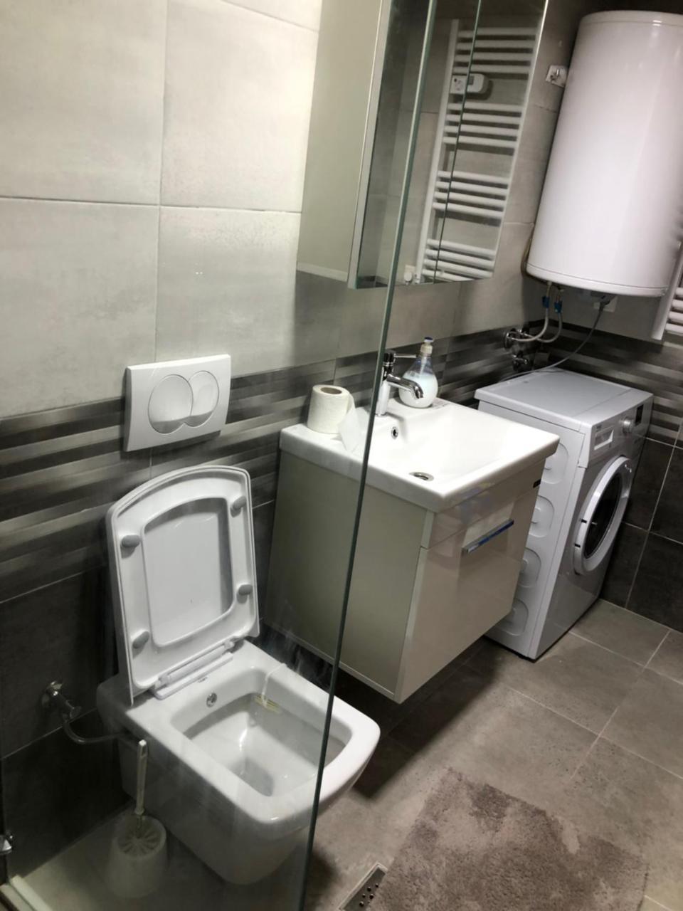 Central Apartment With City View بريزرن المظهر الخارجي الصورة