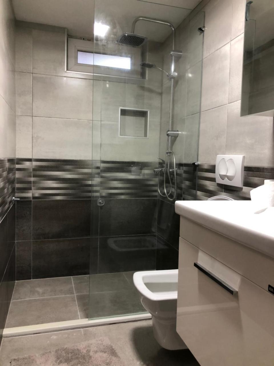 Central Apartment With City View بريزرن المظهر الخارجي الصورة